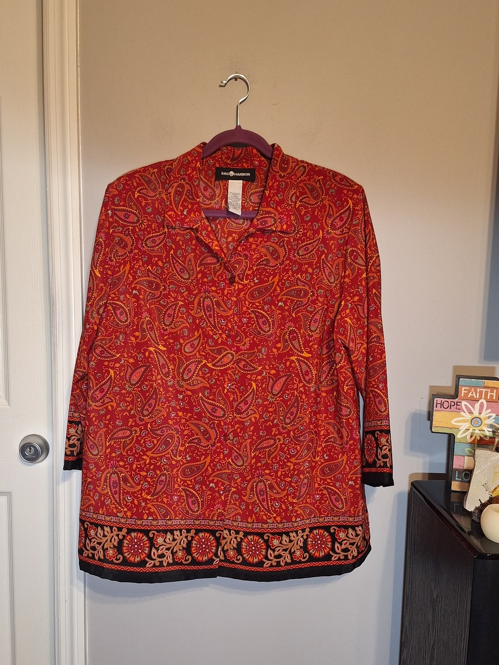 Sag Harbor Red Paisley With Floral Border-Trim 3/4 Sleeve Blouse